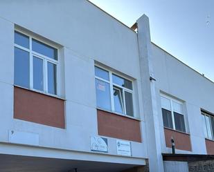 Exterior view of Study to rent in Chiclana de la Frontera  with Community pool