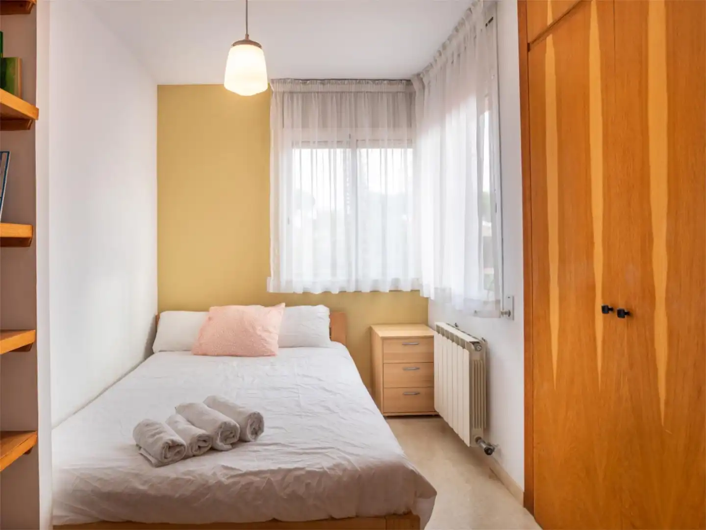 Detached homes for sale in Carrer Dels Oms, 3, Sant Vicenç Platja Bedroom of Detached homes for sale in Sant Vicenç de Montalt with Air Conditioner, Terrace and Swimming Pool