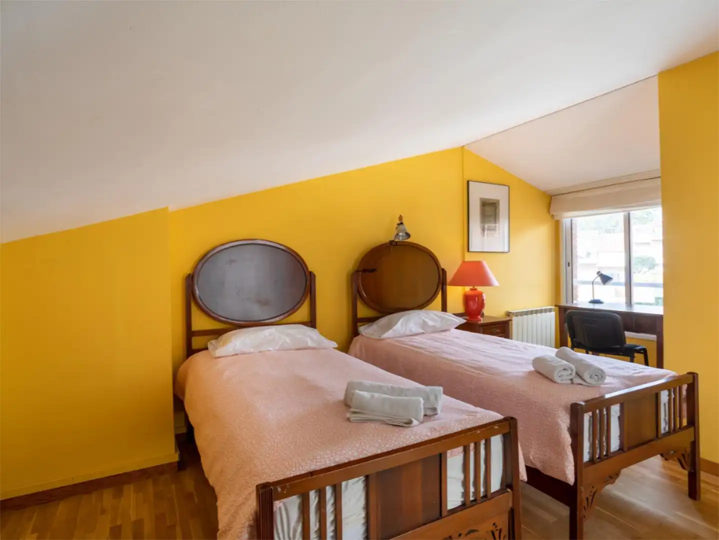 Detached homes for sale in Carrer Dels Oms, 3, Sant Vicenç Platja Bedroom of Detached homes for sale in Sant Vicenç de Montalt with Air Conditioner, Terrace and Swimming Pool