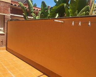 Vista exterior de Pis de lloguer en Terrassa amb Terrassa