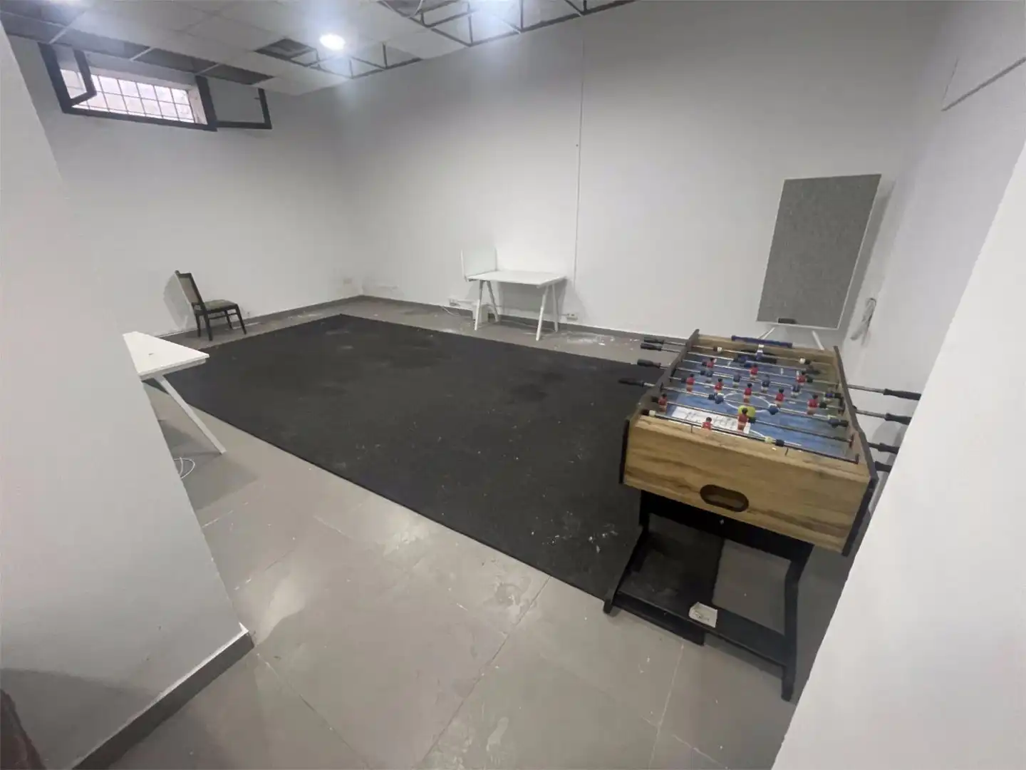 Oficina de alquiler en Marbella