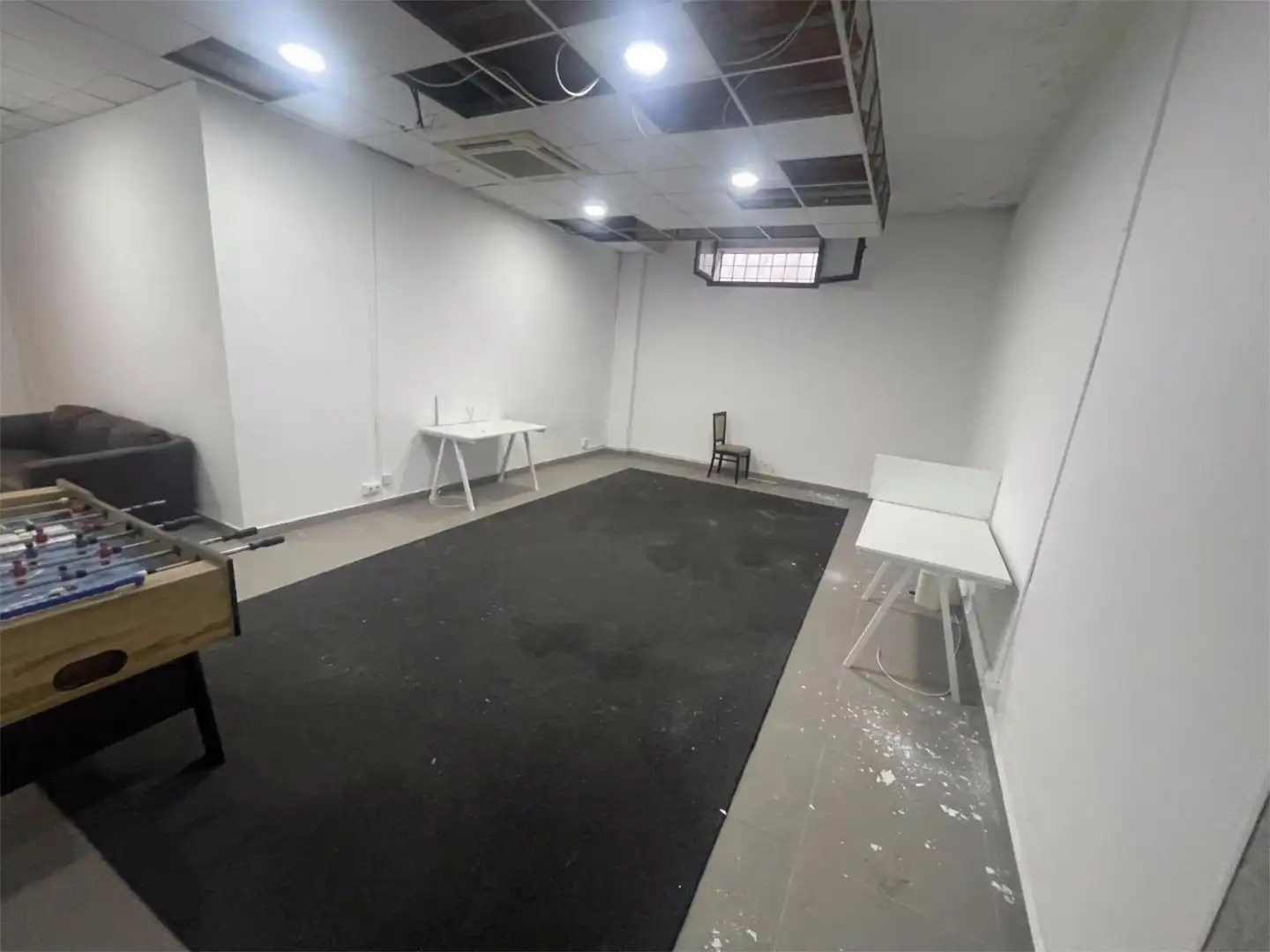 Oficina de alquiler en Marbella