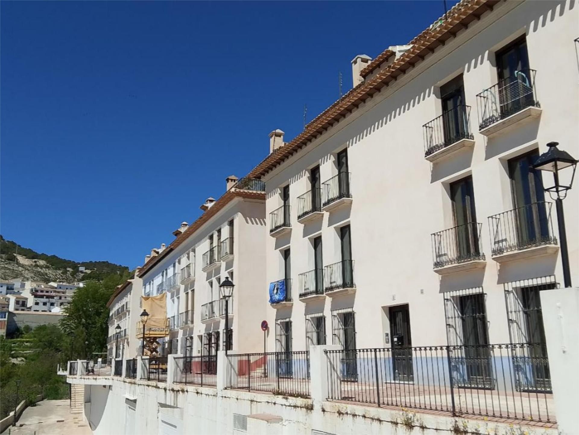 Exterior view of Flat for sale in Vélez-Blanco  with Air Conditioner, Heating and Community parking