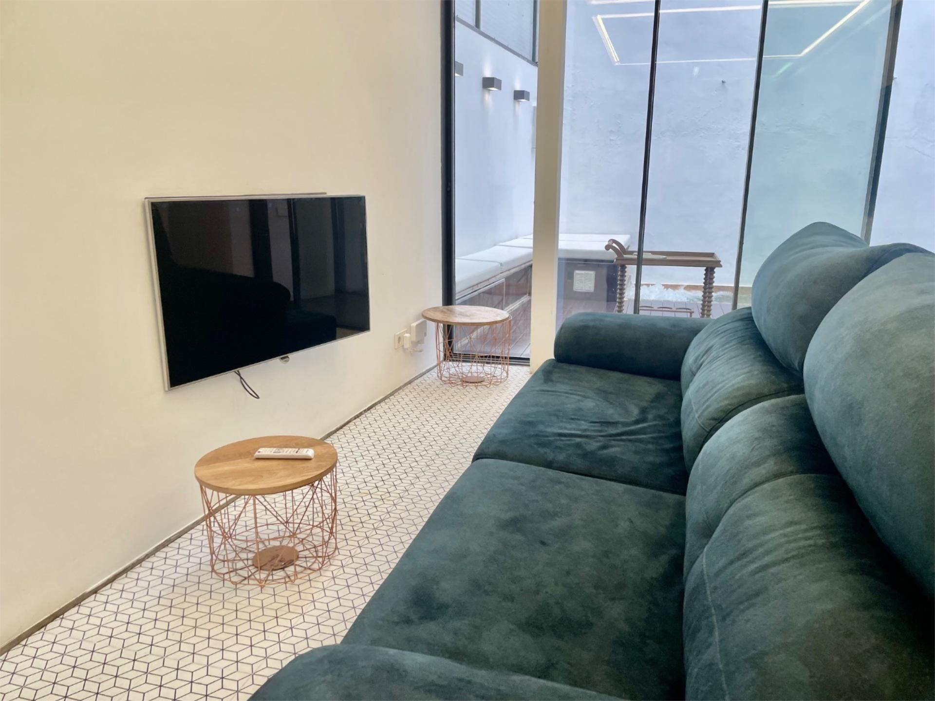 Living room of Flat for sale in Tavernes de la Valldigna  with Air Conditioner, Terrace and Swimming Pool