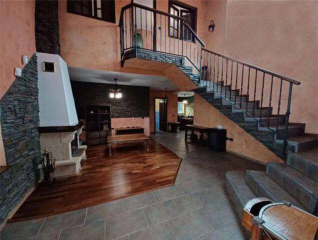 Casa adosada en Venta en La Esperanza - Llano del Moro