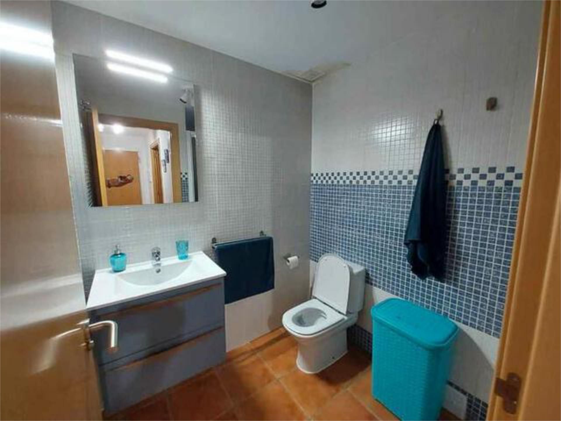 Bany de Apartament de lloguer en Vera amb Calefacció, Jardí privat i Terrassa