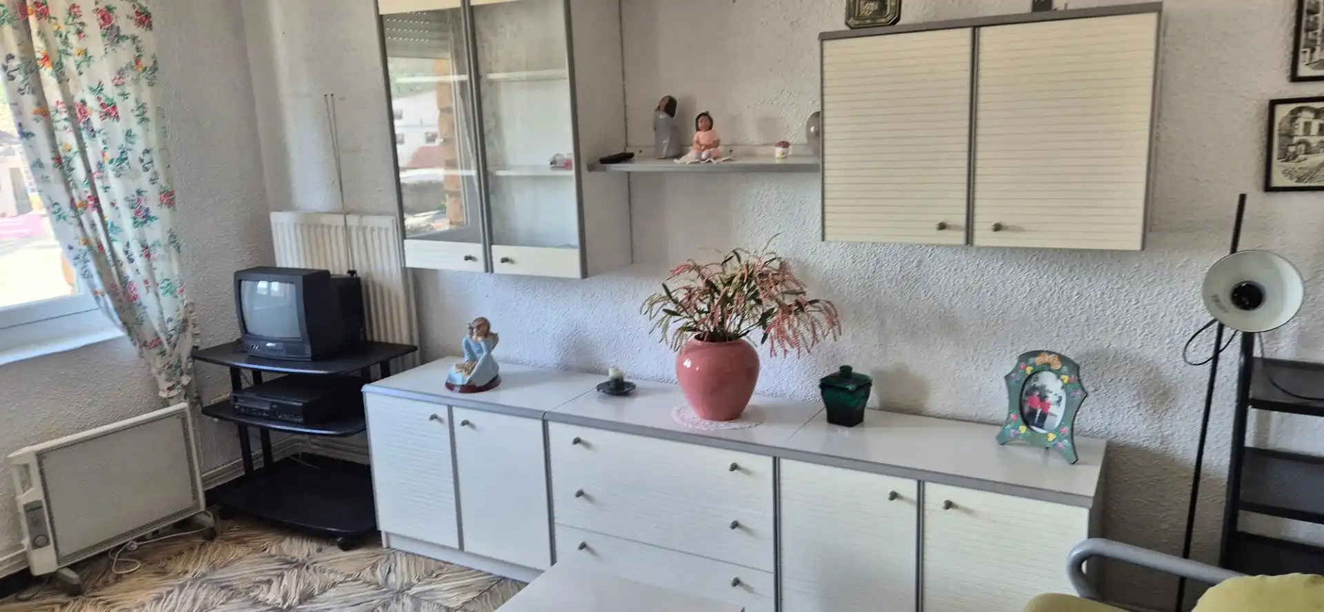 Cuina de Casa o xalet en venda en Villanueva de Huerva amb Calefacció, Traster i Moblat