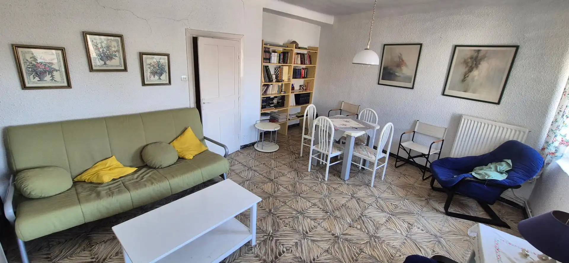 Sala d'estar de Casa o xalet en venda en Villanueva de Huerva amb Calefacció, Traster i Moblat