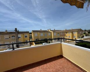 Exterior view of Apartment to rent in Orihuela  with Air Conditioner, Heating and Private garden