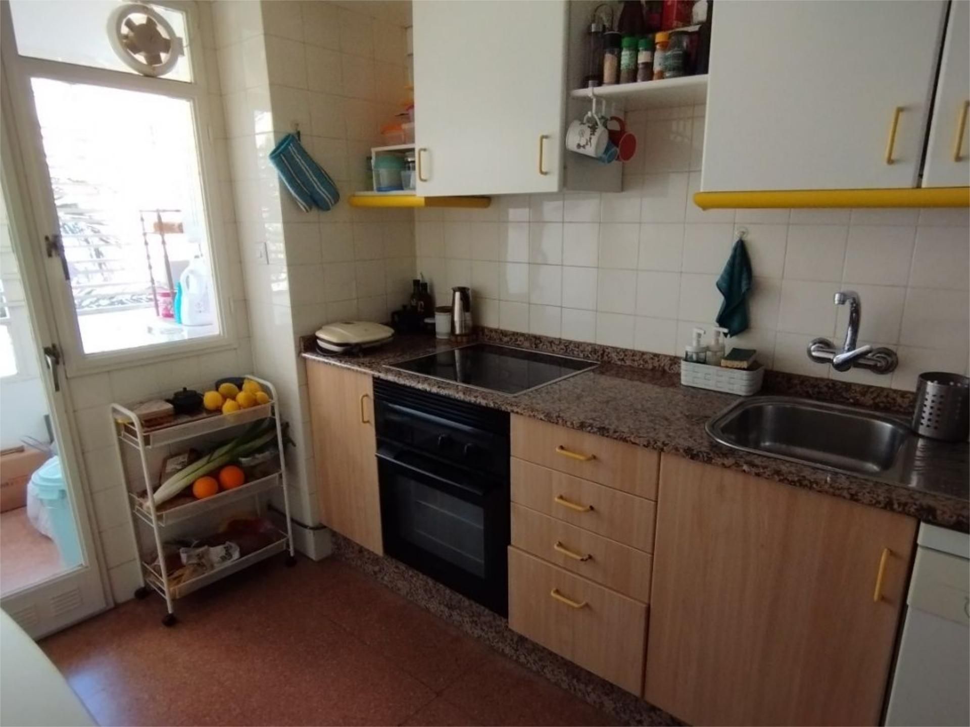 Kitchen of Flat to share in  Murcia Capital  with Air Conditioner, Terrace and Furnished