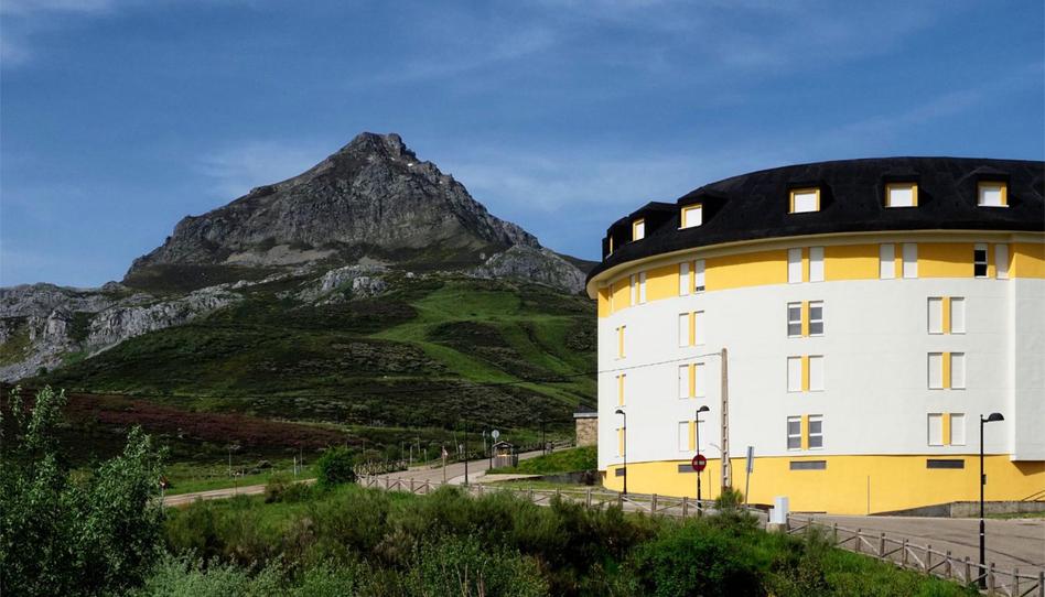 Foto 1 de Apartament en venda a Carretera Puerto San Isidro, 31a, Puebla de Lillo, León