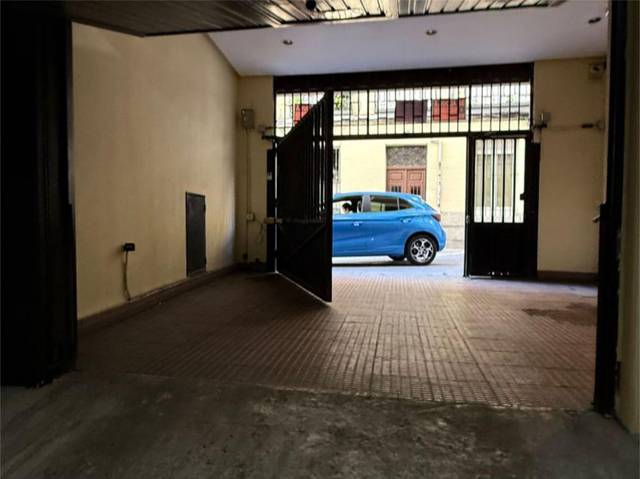 Garaje en Venta en Calle de la Madera, 10 en Universidad - Malasaña