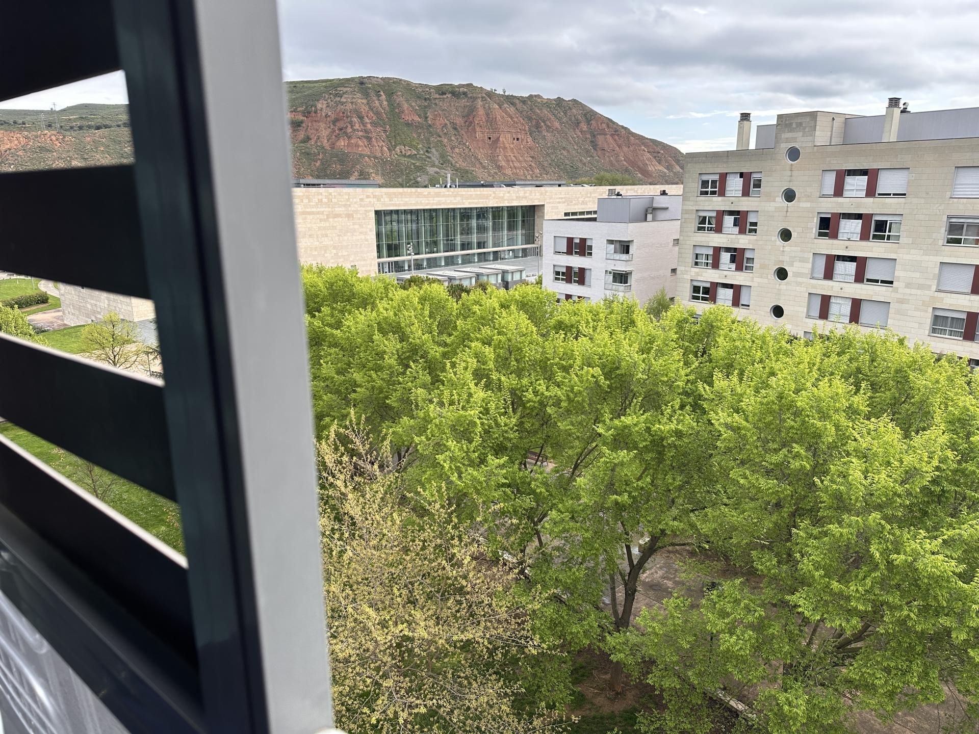 Exterior view of Flat for sale in  Logroño  with Air Conditioner, Terrace and Swimming Pool