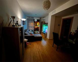 Living room of Flat to rent in  Granada Capital  with Heating, Private garden and Terrace