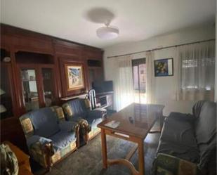 Sala d'estar de Casa o xalet per a compartir en  Córdoba Capital amb Terrassa