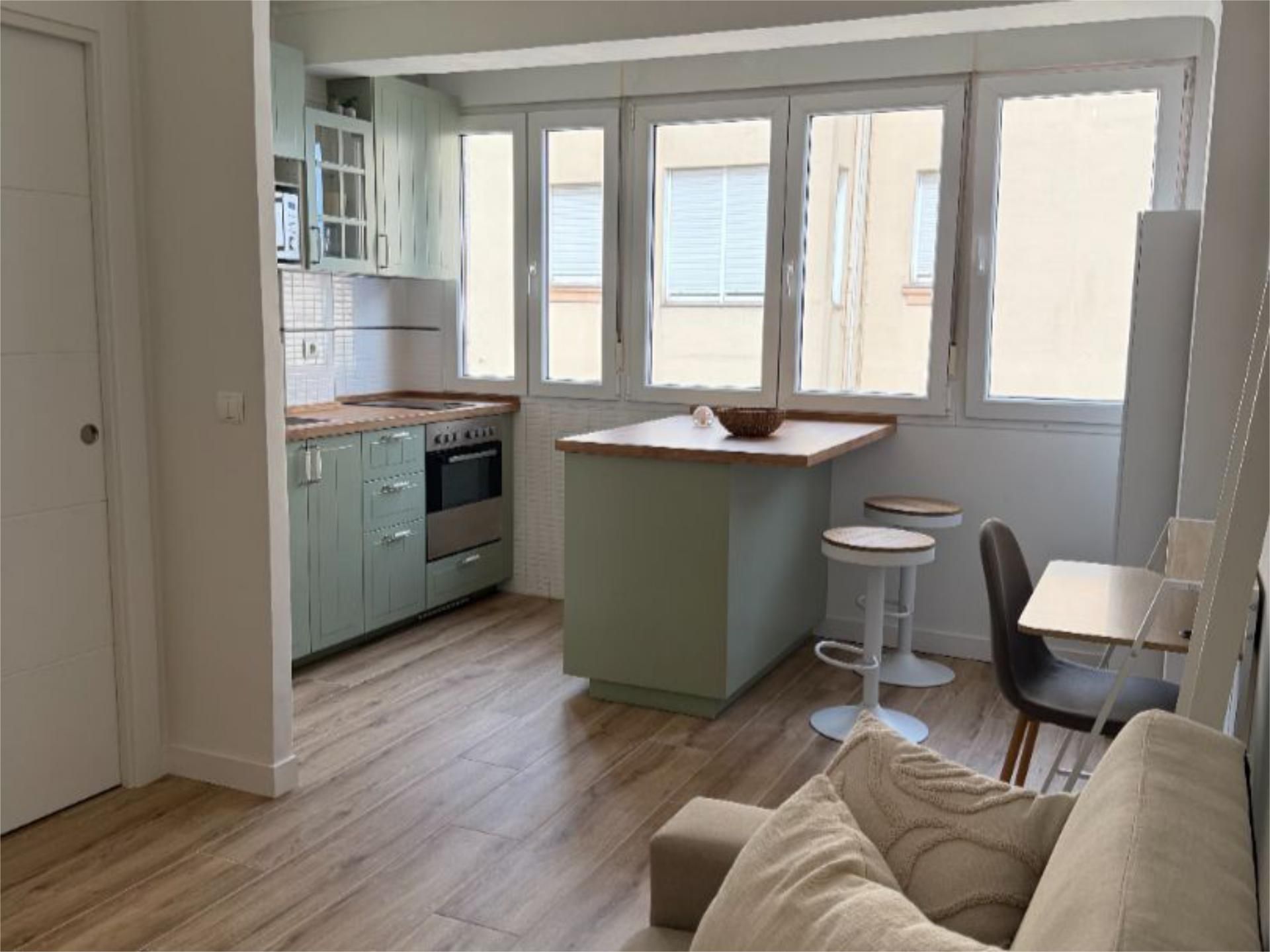 Kitchen of Flat for sale in Santander  with Heating, Private garden and Furnished