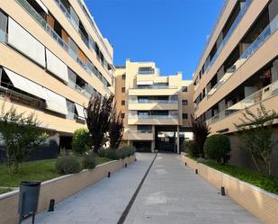 Exterior view of Flat to rent in  Madrid Capital  with Air Conditioner, Heating and Private garden