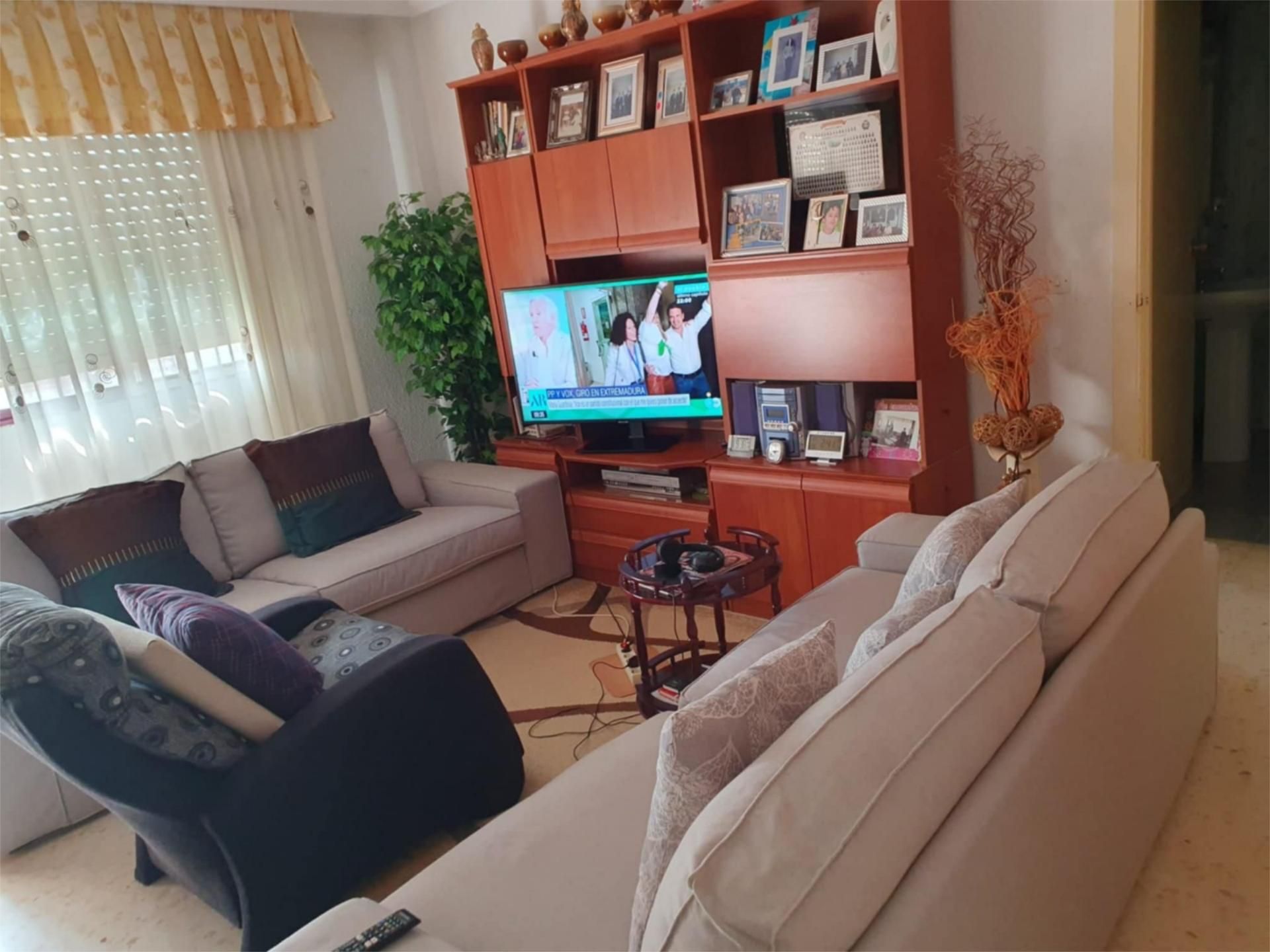 Sala de estar de Piso en venta en San Miguel de Salinas con Aire acondicionado y Amueblado