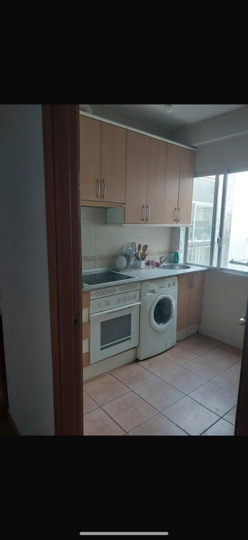 Cuina de Pis per a compartir en Plasencia amb Aire condicionat i Balcó