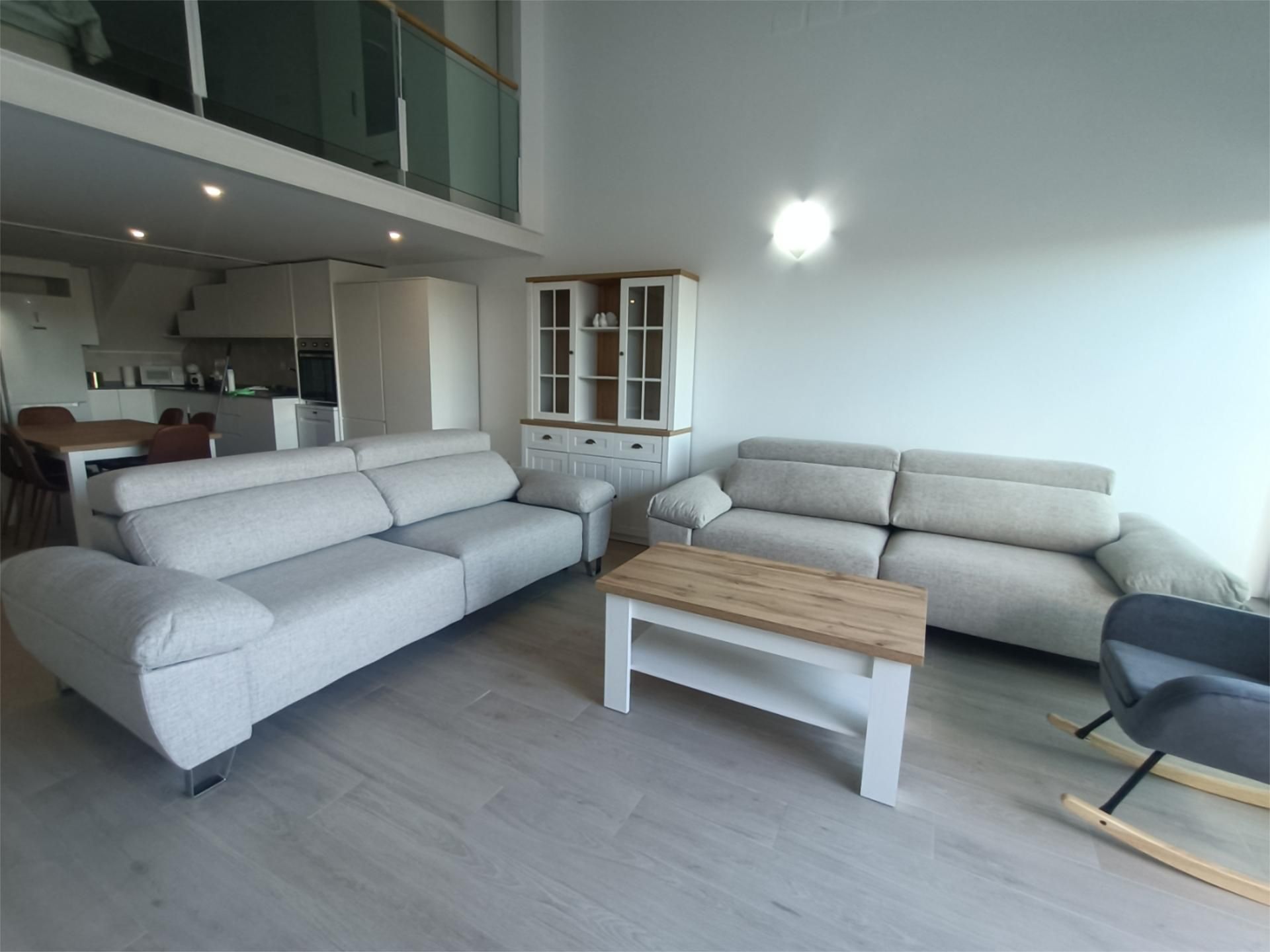 Living room of Loft to rent in  Valencia Capital  with Air Conditioner, Terrace and Swimming Pool