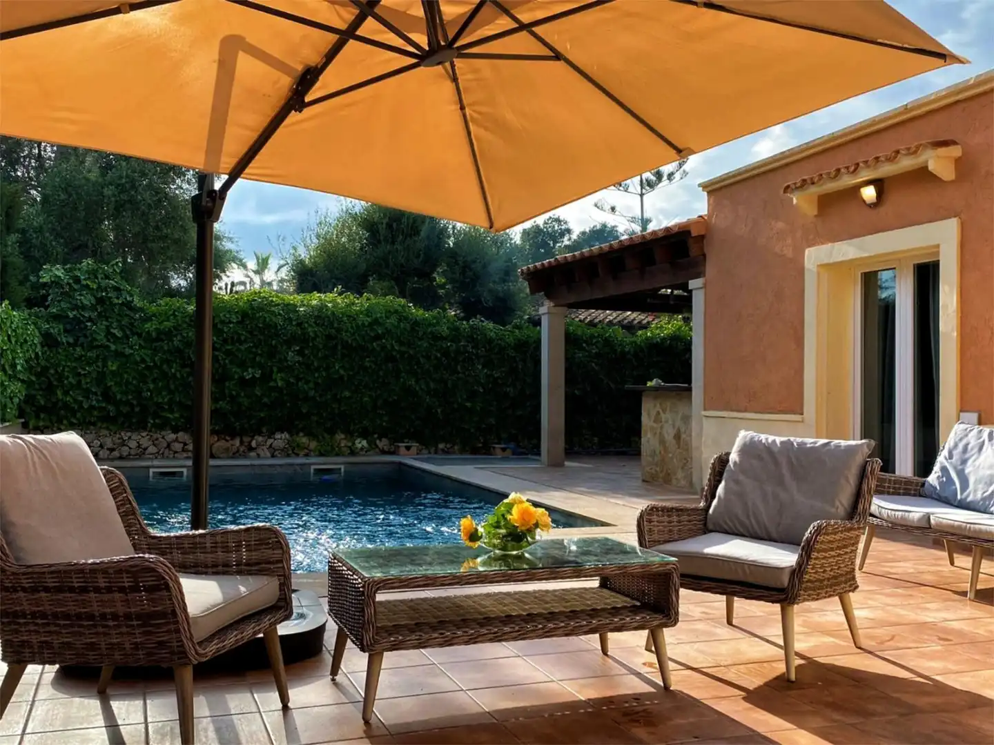 Casa adosada en venda a Carrer de Les Clivies, 19, Cala Magrana - Cala Anguila - Cala Mendia Terrassa de Casa adosada en venda en Manacor amb Aire condicionat, Terrassa i Piscina