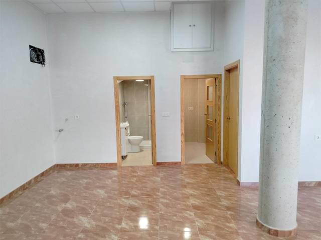 Local comercial en Alquiler en Calle Don Pelayo, 6 en Librilla