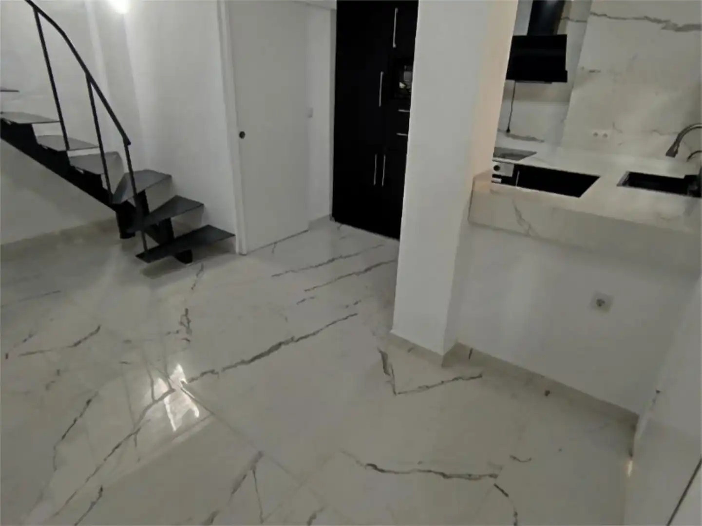 Casa adosada en venda a Calle Ramírez de Figueroa, 3, Los Castillejos - La Trinidad Casa adosada en venda en Málaga amb Aire condicionat, Calefacció i Parquet