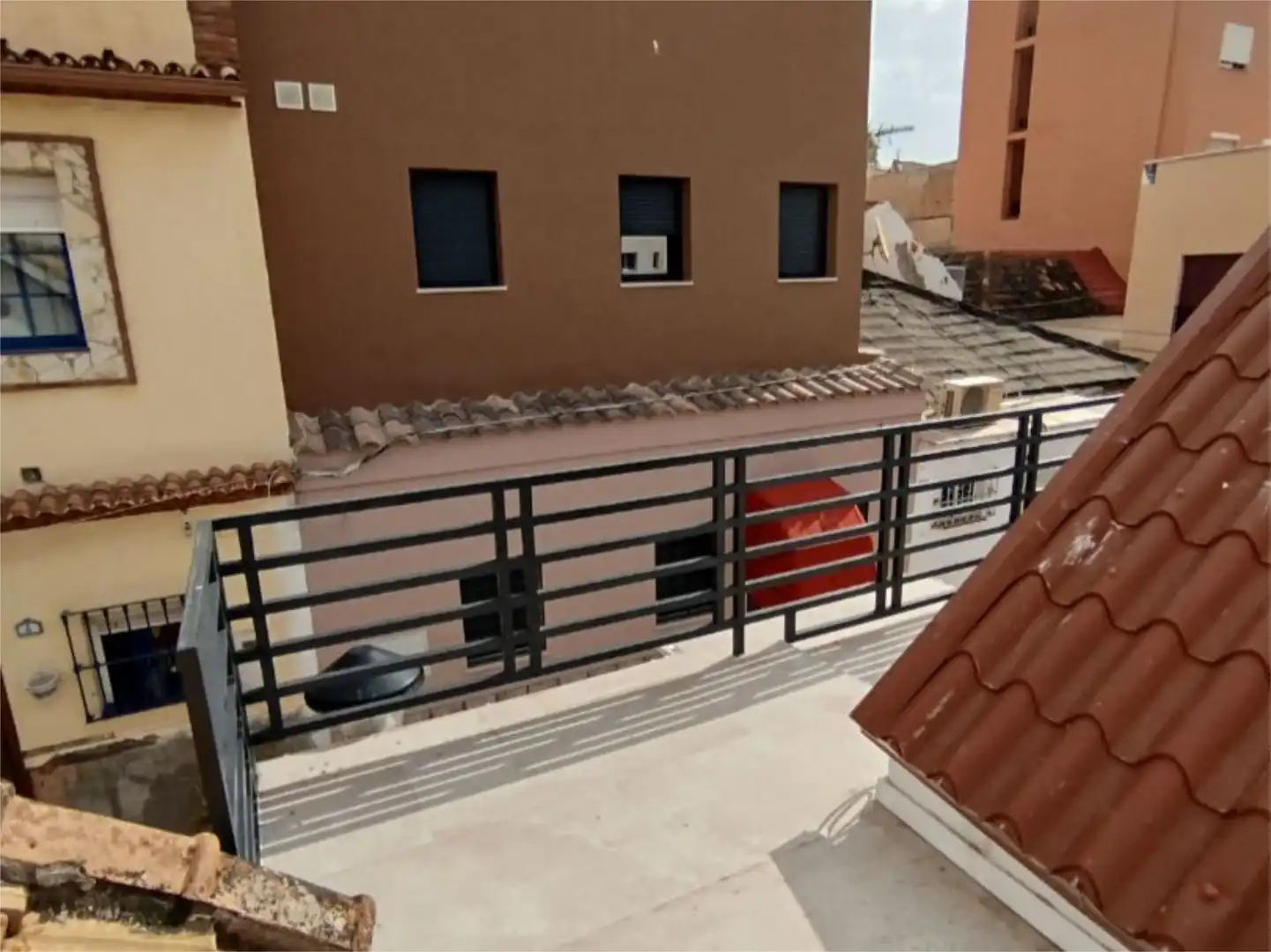 Casa adosada en venda a Calle Ramírez de Figueroa, 3, Los Castillejos - La Trinidad Terrassa de Casa adosada en venda en Málaga amb Aire condicionat, Calefacció i Parquet