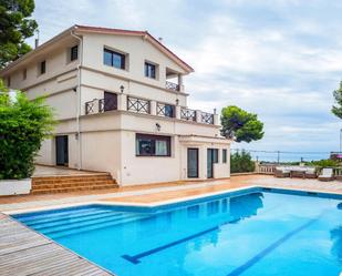 Swimming pool of Flat for sale in Castelldefels  with Air Conditioner, Heating and Private garden