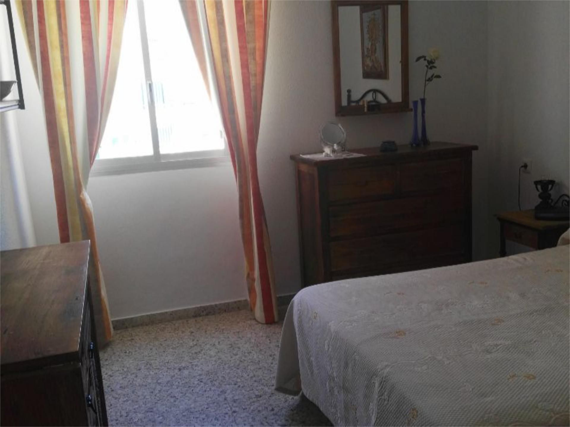 Bedroom of Flat to rent in Barbate  with Terrace, Swimming Pool and Furnished