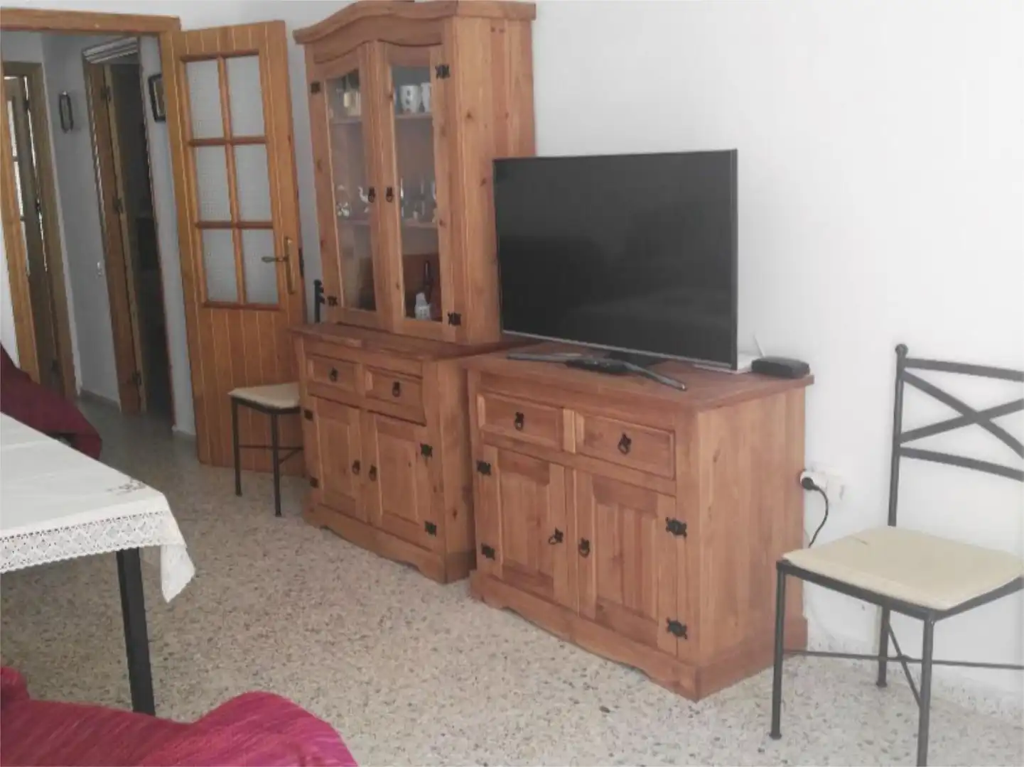 Piso de alquiler en Calle Pez Espada, 29, Barbate ciudad Sala de estar de Piso de alquiler en Barbate con Terraza, Piscina y Amueblado