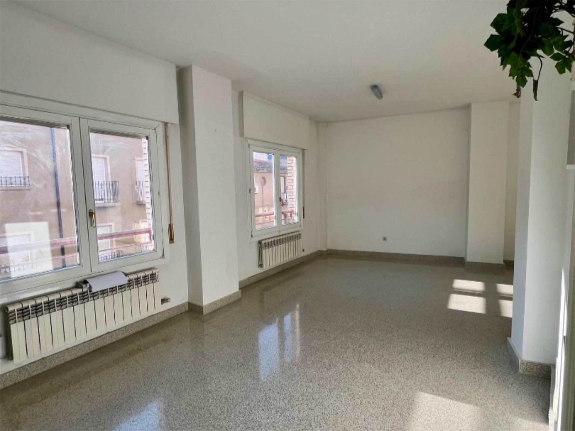 Living room of Office to rent in Tudela