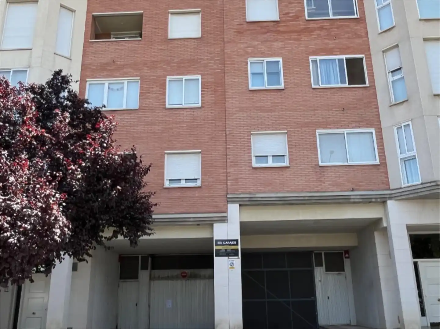 Garatge de lloguer a Calle Gardachales, 7, Griseras - Gardachales Vista exterior de Garatge de lloguer en Tudela