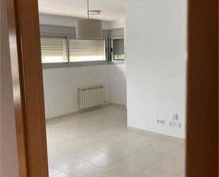 Schlafzimmer von Wohnung miete in Santa Margarida I Els Monjos mit Heizung, Privatgarten und Terrasse