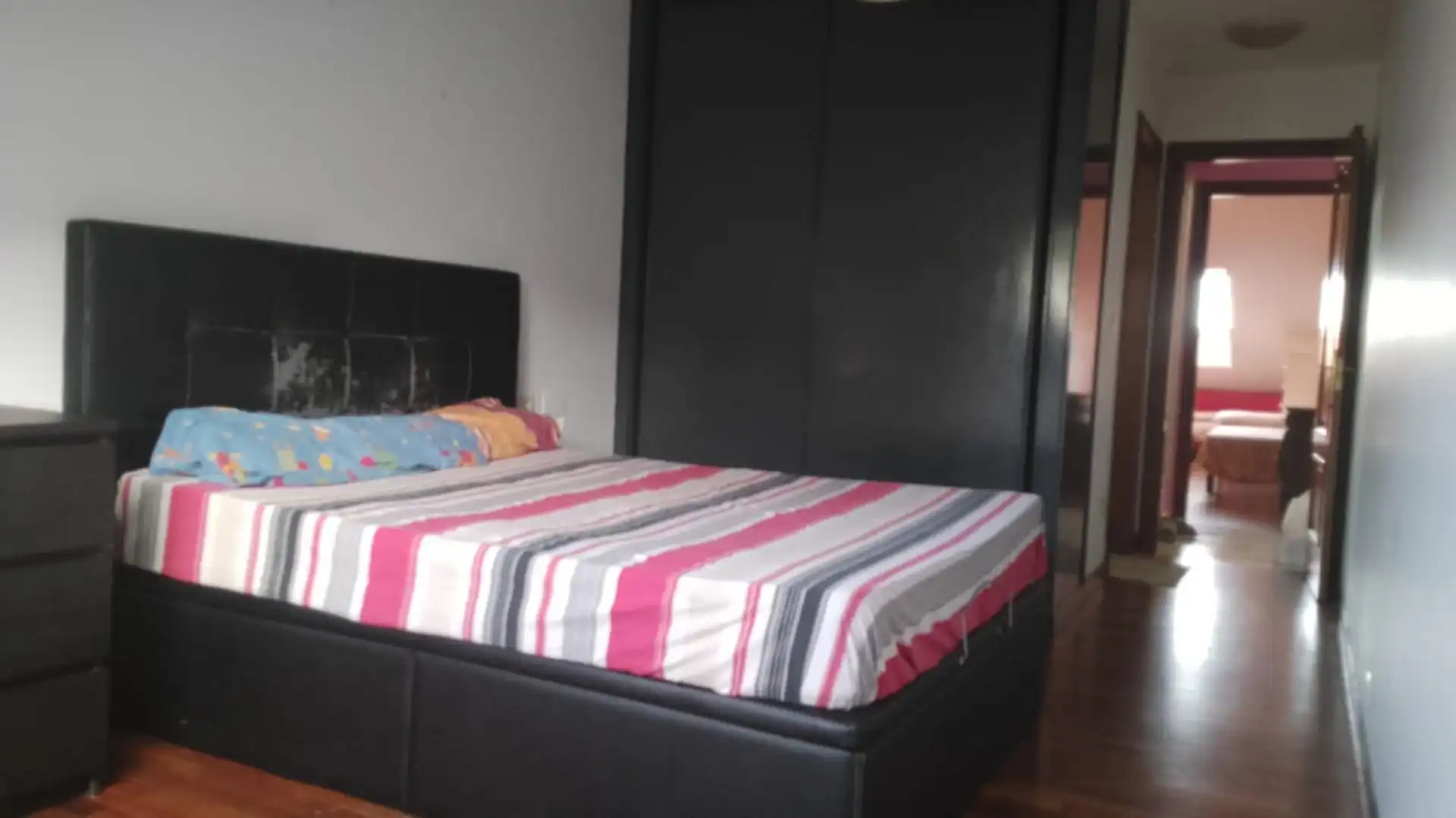 Piso en venta en Avenida Alcalde Manuel Platas Varela, 195b, Oseiro Habitación de Piso en venta en Arteixo