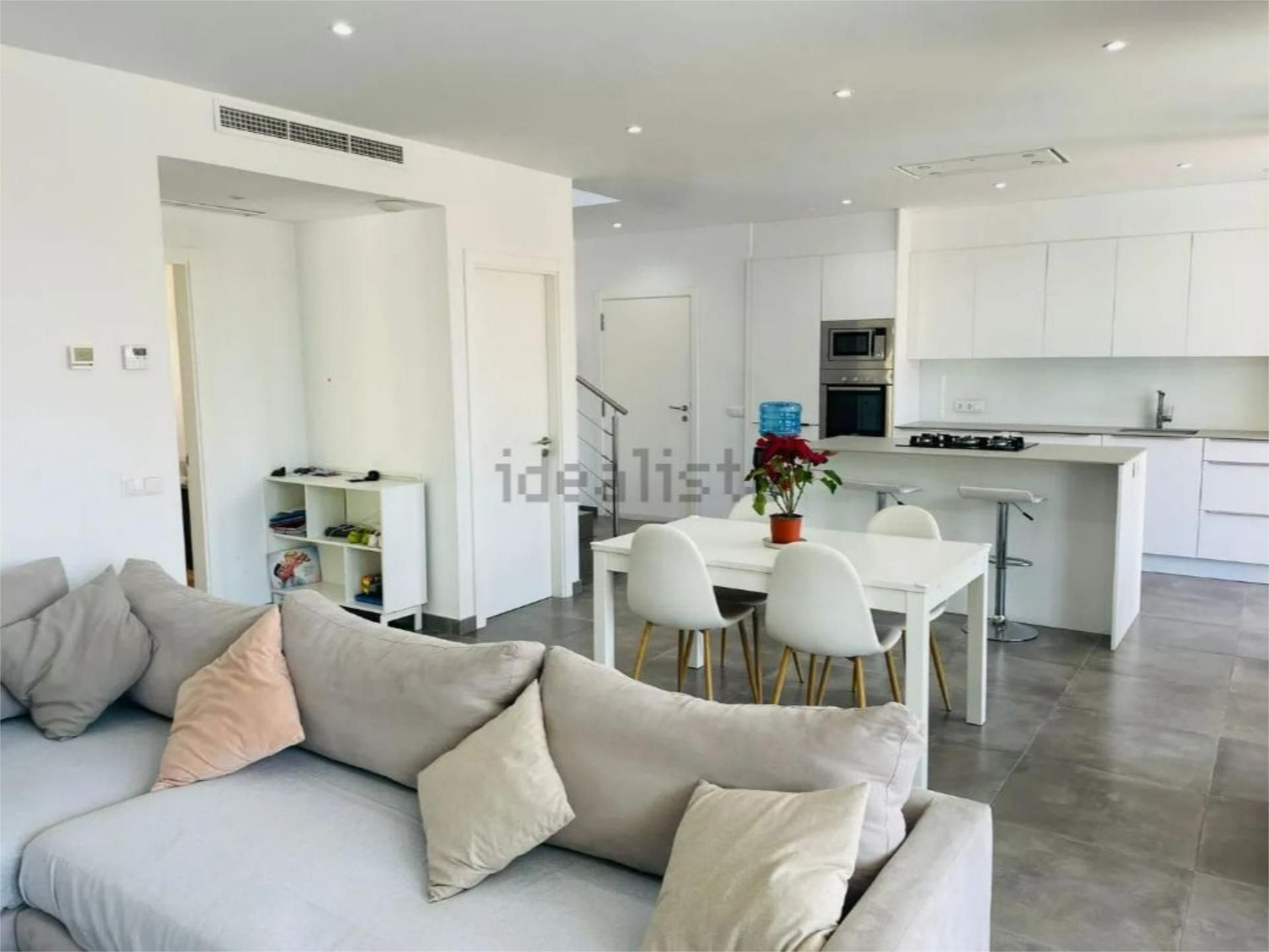 Sala d'estar de Casa o xalet de lloguer en Marratxí amb Aire condicionat, Jardí privat i Terrassa