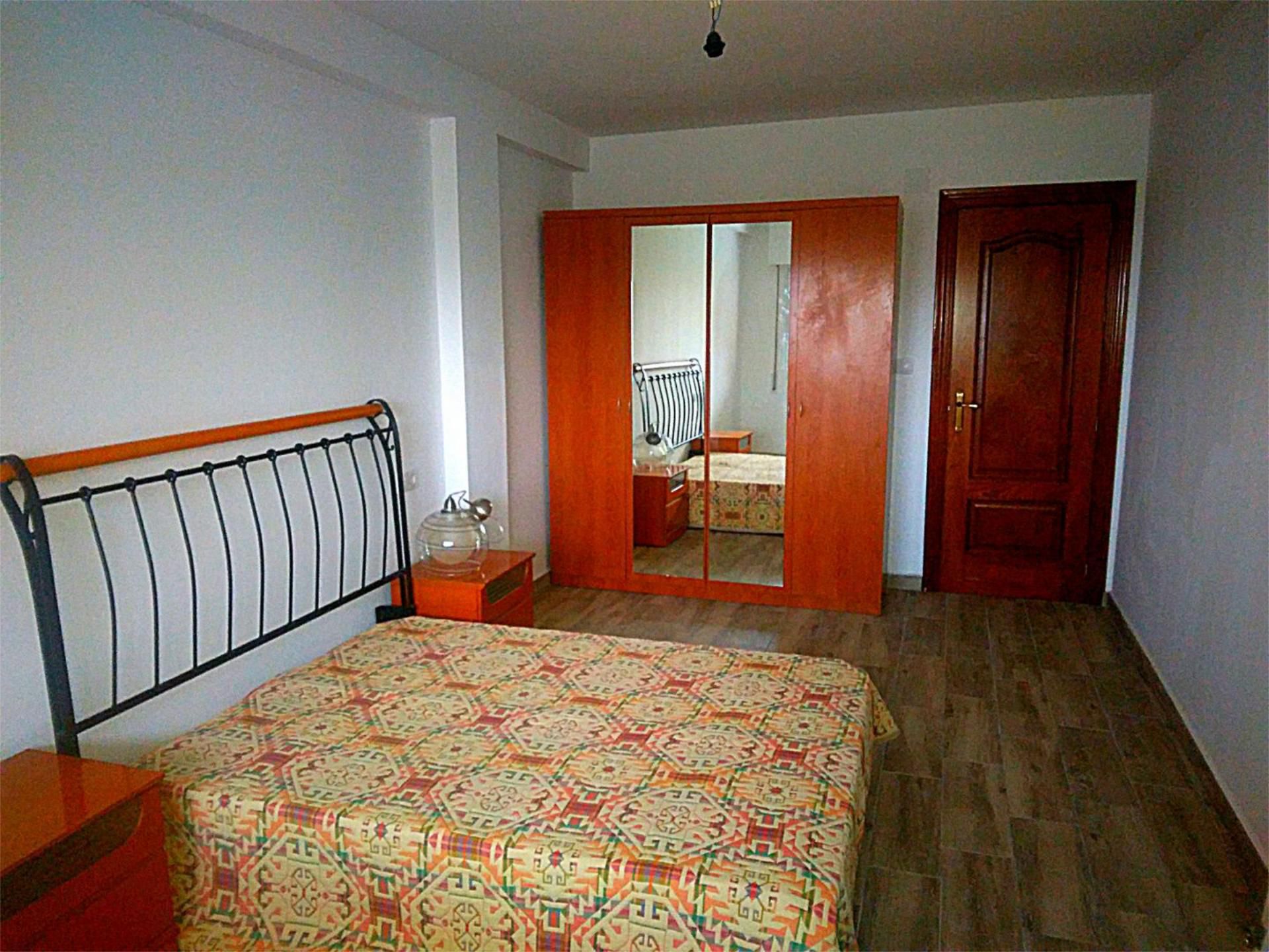 Flat to rent in Calle Luz Casanova, 3, Cartuja