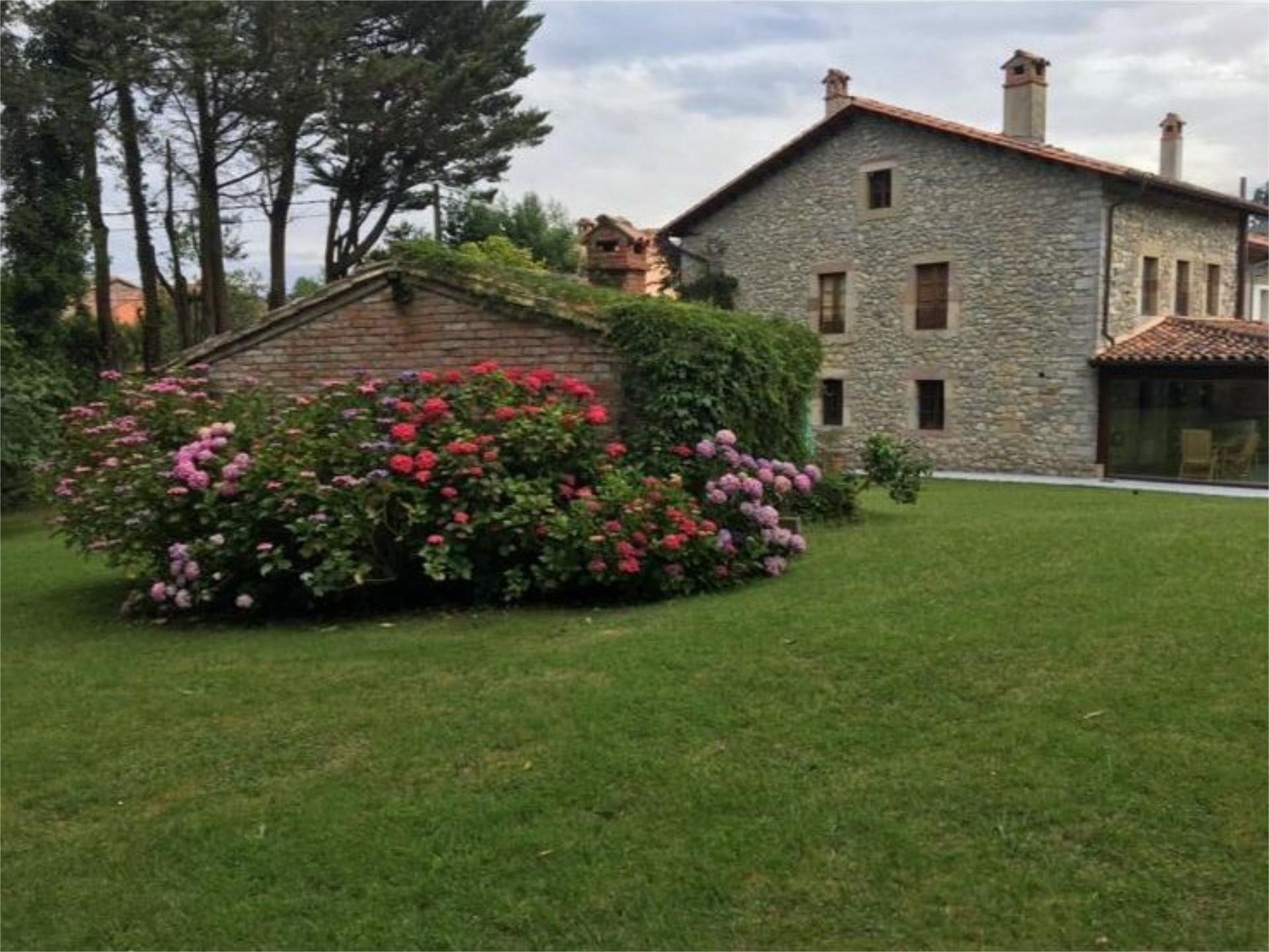 Garden of Country house for sale in Val de San Vicente   with Heating, Private garden and Parquet flooring