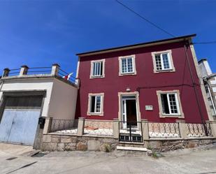 Exterior view of House or chalet for sale in Lousame