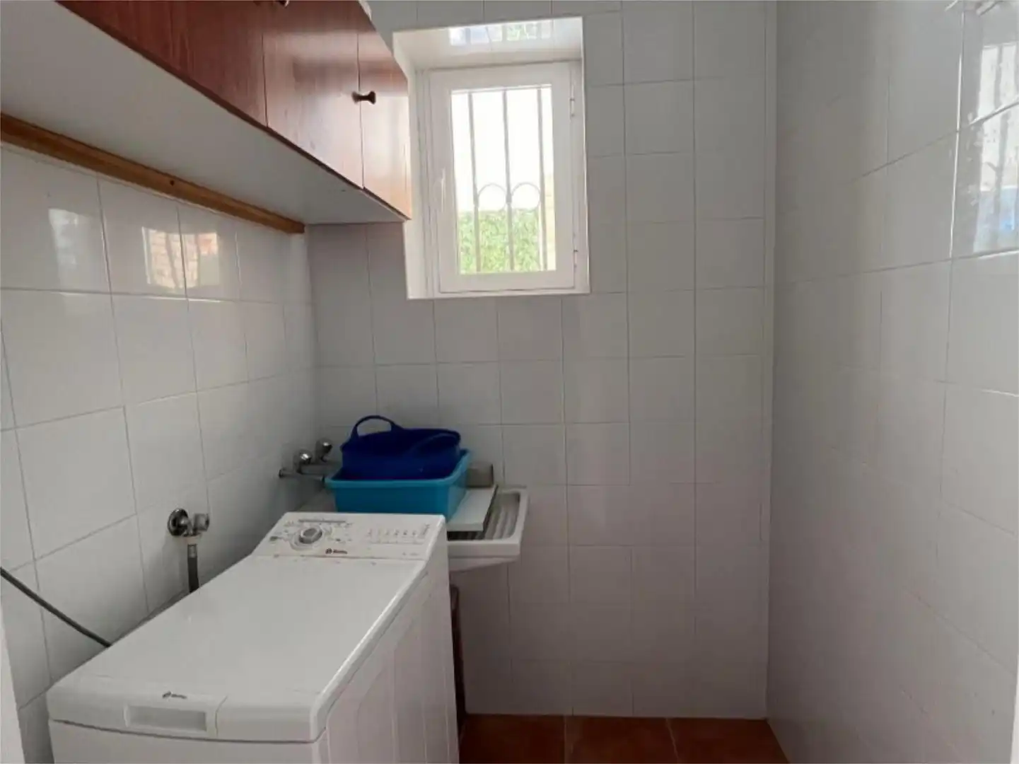 Badezimmer von Wohnung zum Verkauf in Baeza mit Klimaanlage, Terrasse und Schwimmbad