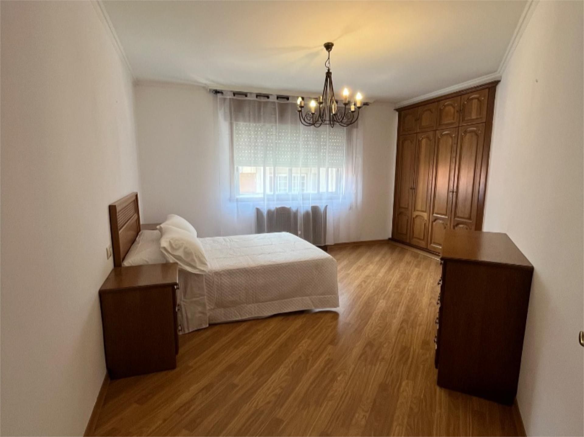 Bedroom of Flat to rent in Marín  with Heating, Storage room and Furnished