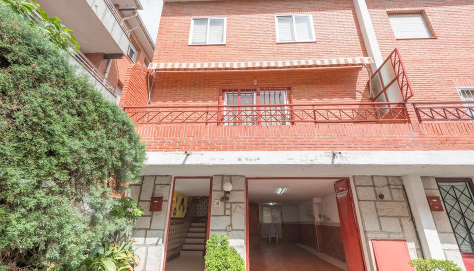 Single-family semi-detached for sale in Calle de San Gregorio, 261, Casa Amarilla, Madrid - image 1 Photo 1 of Single-family semi-detached for sale in Calle de San Gregorio, 261, Casa Amarilla, Madrid