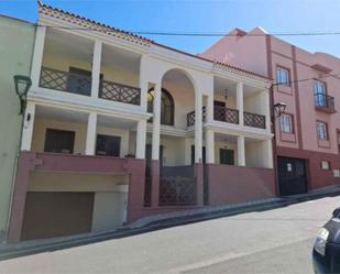 Vista exterior de Casa o xalet en venda en Los Realejos amb Terrassa