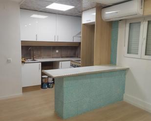 Kitchen of Flat for sale in  Barcelona Capital  with Air Conditioner
