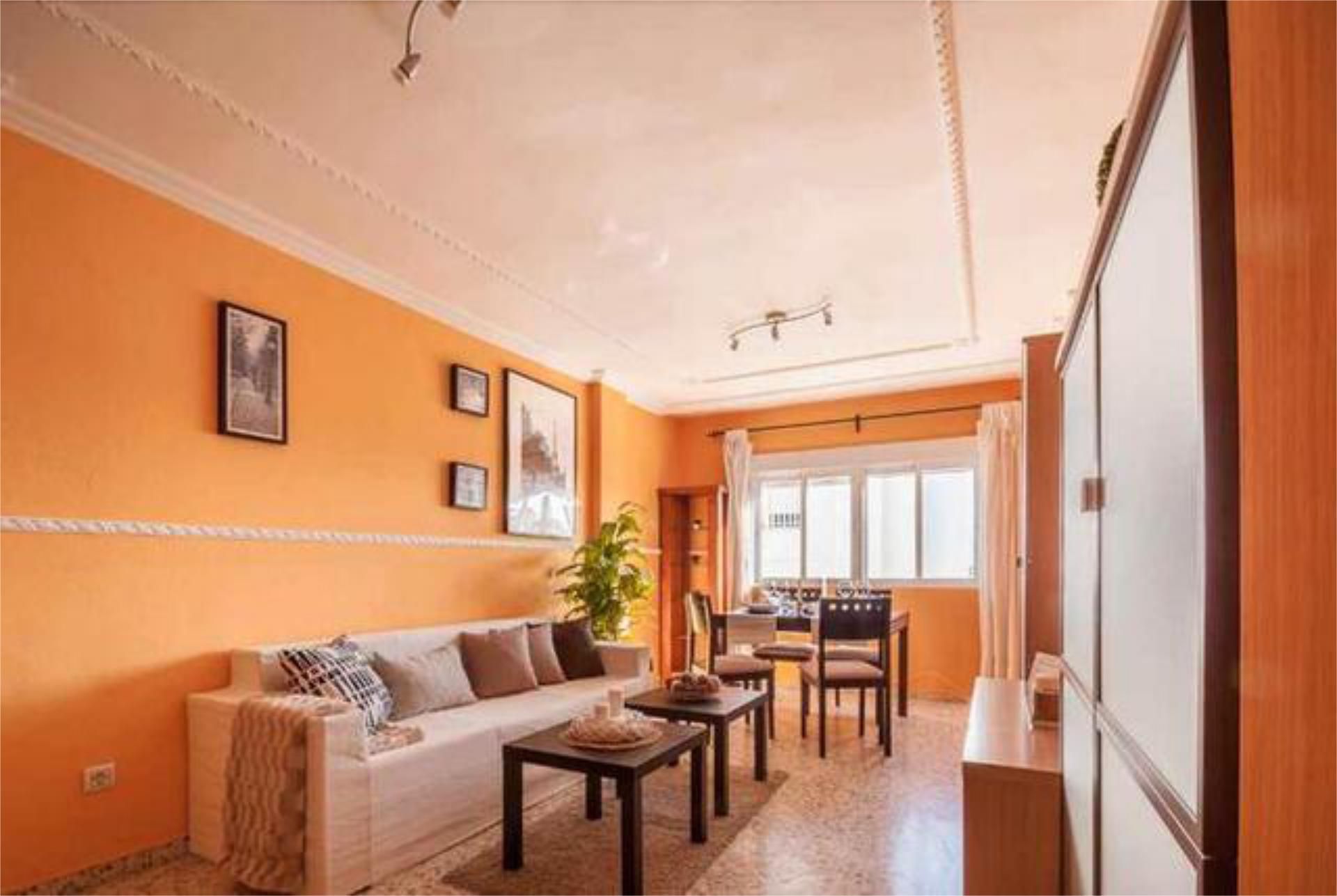 Sala d'estar de Pis de lloguer en San Fernando amb Terrassa, Moblat i Es permeten mascotes