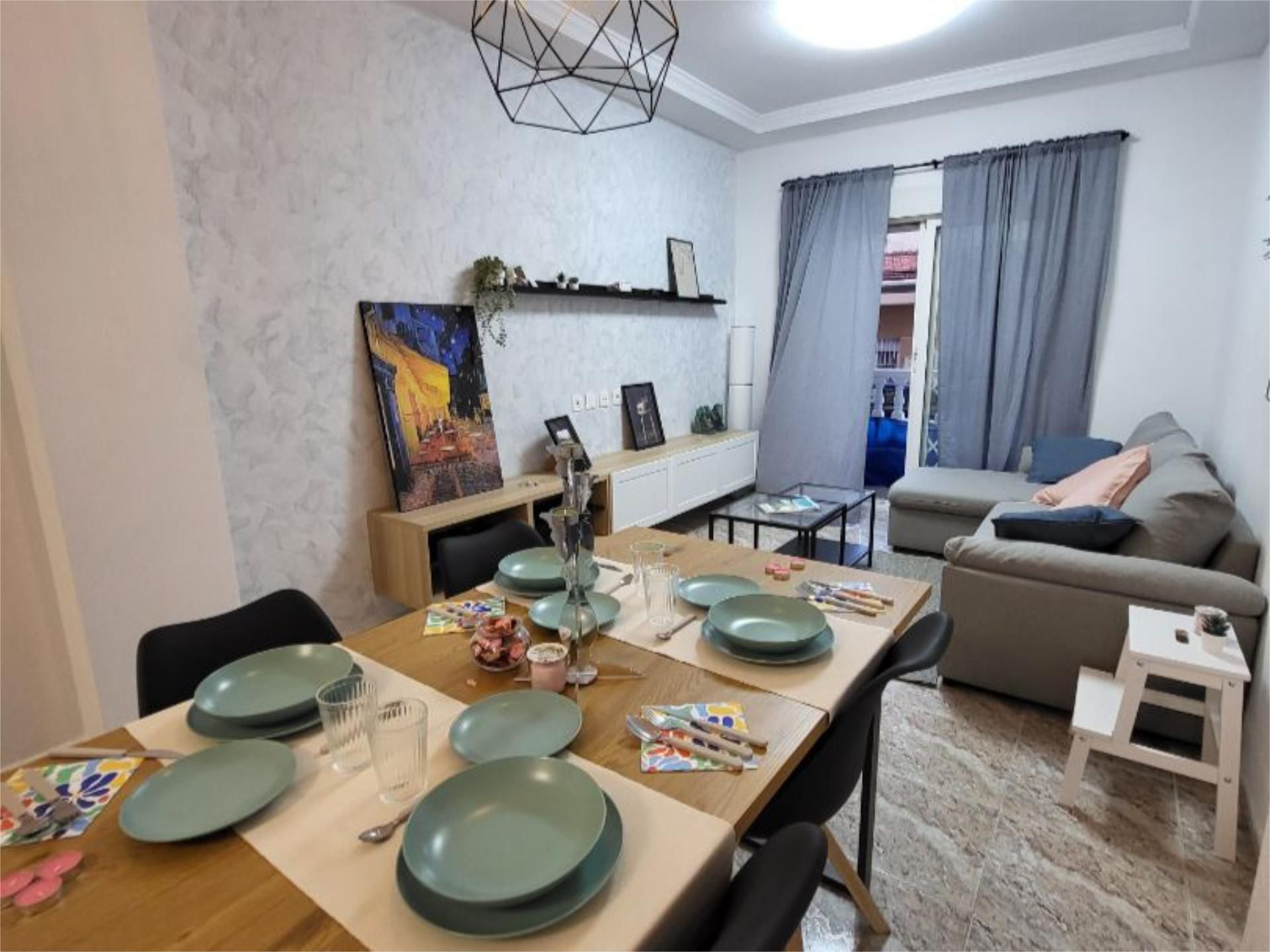 Flat to rent in Calle Caballero de Rodas, 145, Las Piscinas Naturales
