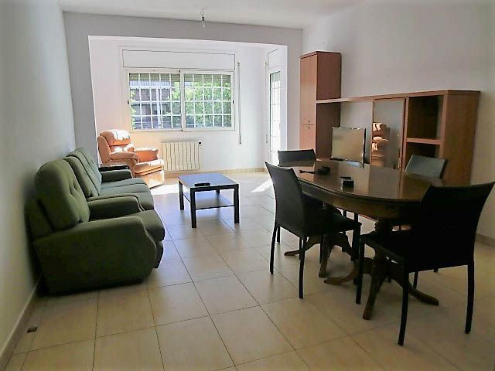Sala d'estar de Casa adosada de lloguer en Montcada i Reixac amb Aire condicionat, Calefacció i Terrassa