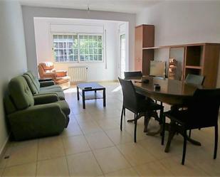 Sala d'estar de Casa adosada de lloguer en Montcada i Reixac amb Aire condicionat, Calefacció i Terrassa