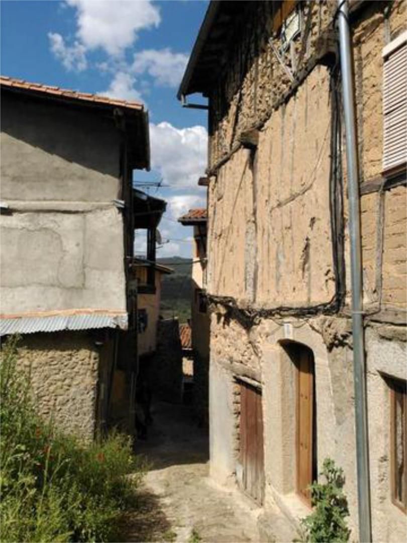 Vista exterior de Casa o xalet en venda en Miranda del Castañar