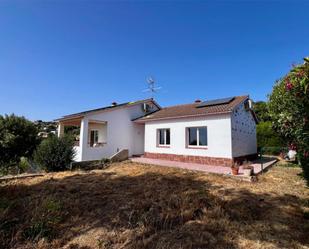 Exterior view of House or chalet for sale in Bigues i Riells  with Air Conditioner, Swimming Pool and Balcony